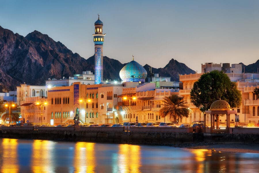 Discover the beauty of Oman